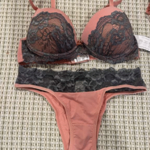 Conjunto Paola